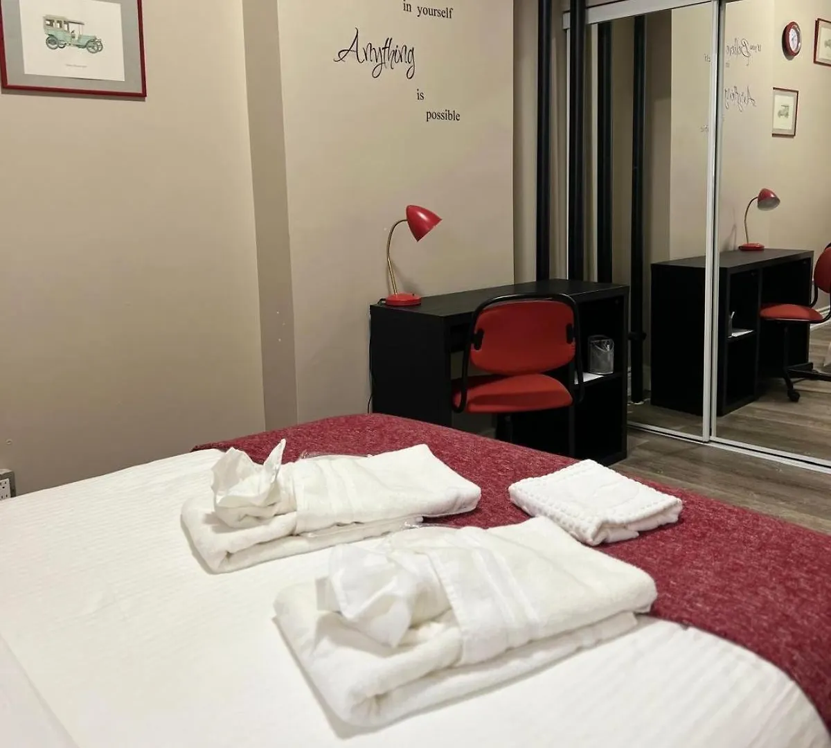 Downtown Private Room Central Location Toronto Guest house
