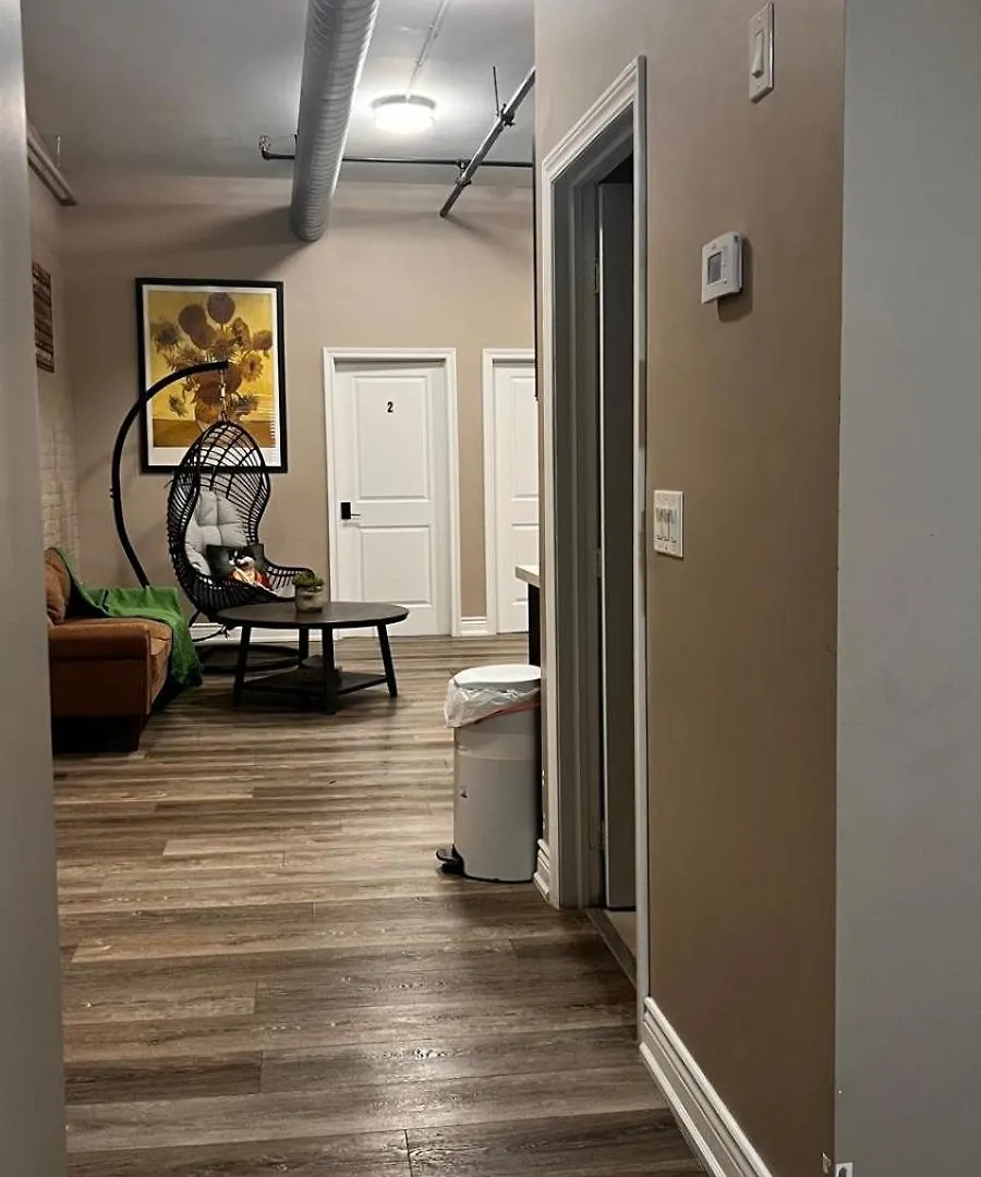Guest house Downtown Private Room Central Location Toronto Canada
