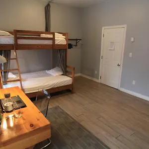 Hostal The Clarence Park, Toronto